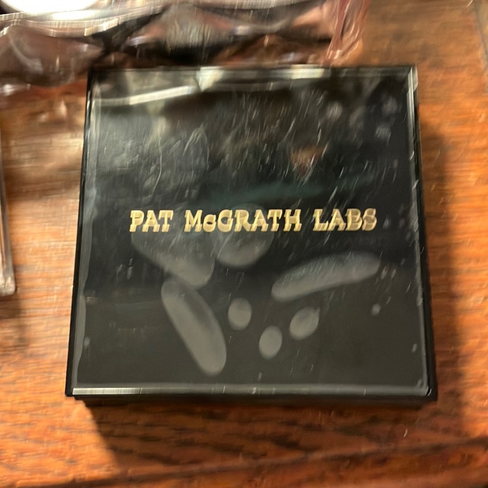 Pat, McGrath eyeshadow